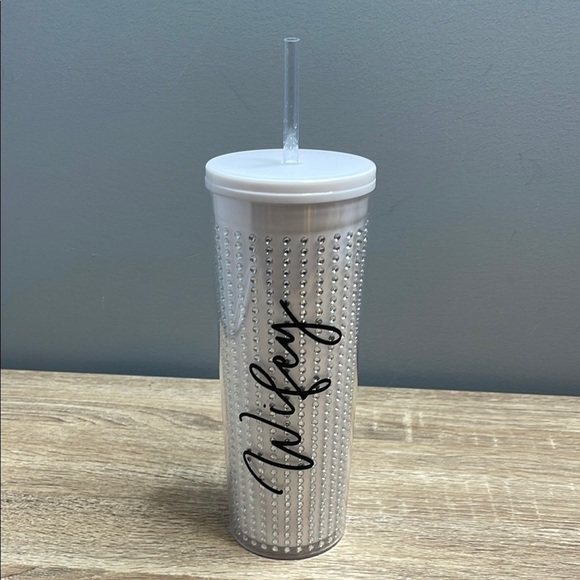 Wifey White Rhinestone Studded Tumbler with Straw Tall Cold Beverage NWT - Picture 7 of 7